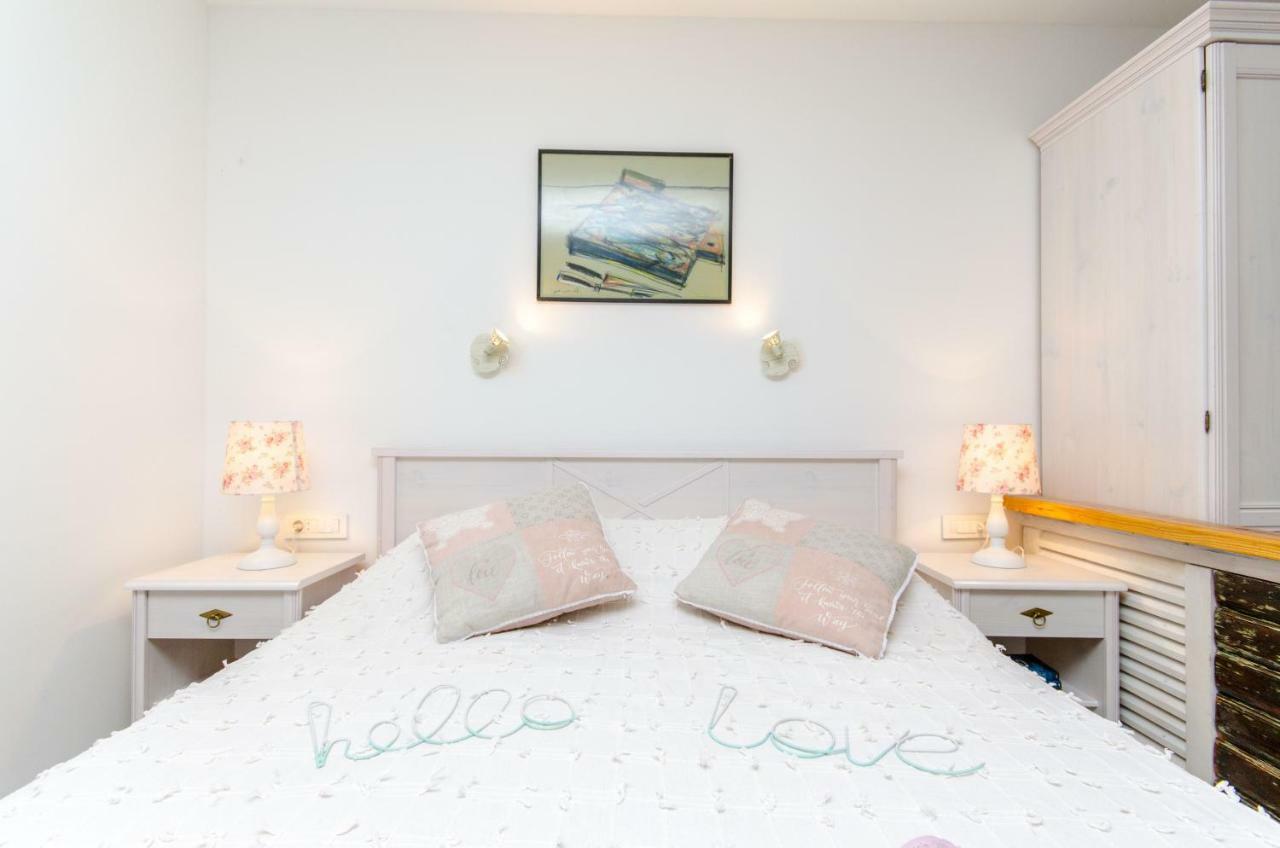 Apartment Hello Love Сплит Екстериор снимка