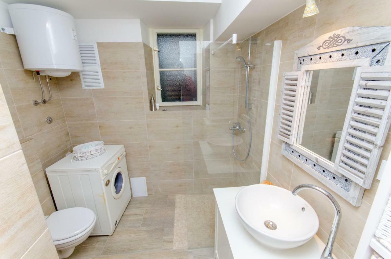 Apartment Hello Love Сплит Екстериор снимка